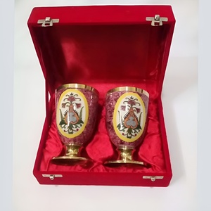 Copa de latón chapada en oro más vendida Copa de metal de fabricante de variedad Superior de Diseño precioso a la venta - Product Image 3