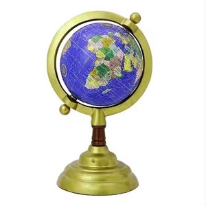 Support de bureau Globe carte du monde en métal argenté de 42cm Design moderne avec motif rond en laiton poli et aluminium pour une utilisation décorative - Product Image 6