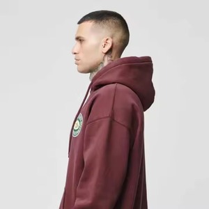 Sudaderas con capucha universitarias unisex de alta calidad personalizadas sin cuerda Raw Hem Cut Edge Pullover Logotipo personalizado Patrón Imprimir Sudadera con capucha para hombre - Product Image 3