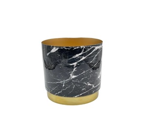 Florero de hierro de metal elegante de exhibición floral con patrones recortados para detalles de hogar únicos en ambientes vintage y modernos - Product Image 6