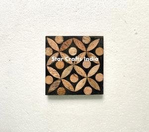 Dessous de verre en résine et en bois fabriqués en Inde Tapis en résine de bois Tampons ronds pour la maison Hôtel Résine époxy ronde naturelle Accessoires de cuisine en acacia - Product Image 5