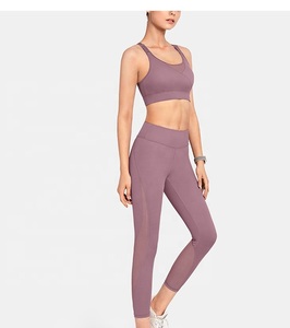 Ropa de entrenamiento para mujer Sujetador deportivo ajustable en la espalda de malla Top Fitness - Product Image 3