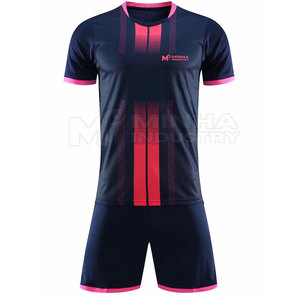 Uniforme de fútbol de color personalizado de alta calidad 100% poliéster equipo desgaste camiseta de fútbol a la venta - Product Image 1