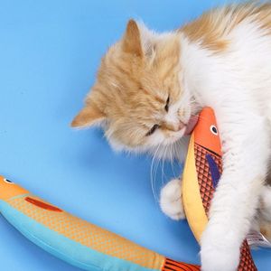 Mayorista Interactivo <span class=keywords><strong>Catnip</strong></span> Arrugado Sonido Felpa Colorida Suave Juguetes Saury <span class=keywords><strong>Fish</strong></span> Squeak Pet Toys para Gato Gatito - Product Image 5
