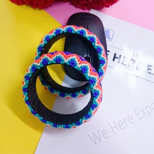 ลายซิกแซ็กทำด้วยมือลูกปัดกำไลคู่ในสีสดใสเหมาะสำหรับชาติพันธุ์สวมใส่แบบดั้งเดิมดูช่างฝีมือสร้างความสง่างาม - Product Image 2