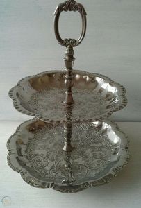 European Design Four Tier Eco-Friendly Dishwasher <b>Safe</b> Shape Aluminium Cake Stand High Quality Party Christmas Festival Event - Product Image 6