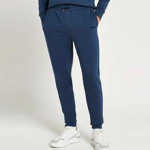 Chándal deportivo con logotipo personalizado/estampado de alta calidad para hombre, ropa de calle transpirable suave, chándal cómodo para hombre a la moda 2026 - Product Image 2