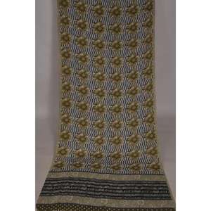 Saree en soie d'art vintage recyclé, tissu imprimé indien, textile en poly soie pour couture, bricolage, courtepointe, décoration intérieure - Product Image 1