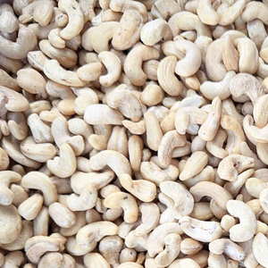 Fabrication de noix de cajou Kenya W240 Meilleure qualité Santigo Usine en gros exportée vers l'UE, Moyen-Orient - Product Image 1