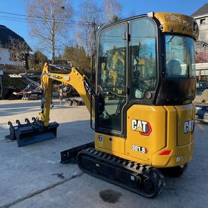 Mini-excavatrice 301.8 hautement cotée avec moteur diesel, pompe et boîte de vitesses à haut rendement opérationnel - Product Image 1