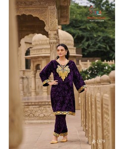 Abaya ouverte de luxe en satin perlé avec manteaux modestes pour femmes en robe musulmane classique d'Arabie saoudite - Product Image 4