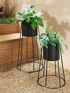 กระถางต้นไม้โลหะสำหรับตกแต่งพร้อมขาตั้งที่หรูหราเหมาะสำหรับการวางบนระเบียงทางเข้าและการตกแต่งบ้าน - Product Image 6