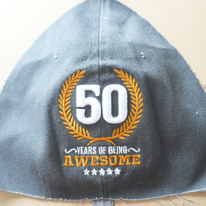 Machine à broder automatique informatisée à 24 têtes pour casquettes 3D, casquettes unies, casquettes de baseball et broderie de panneaux de chapeaux - Product Image 5