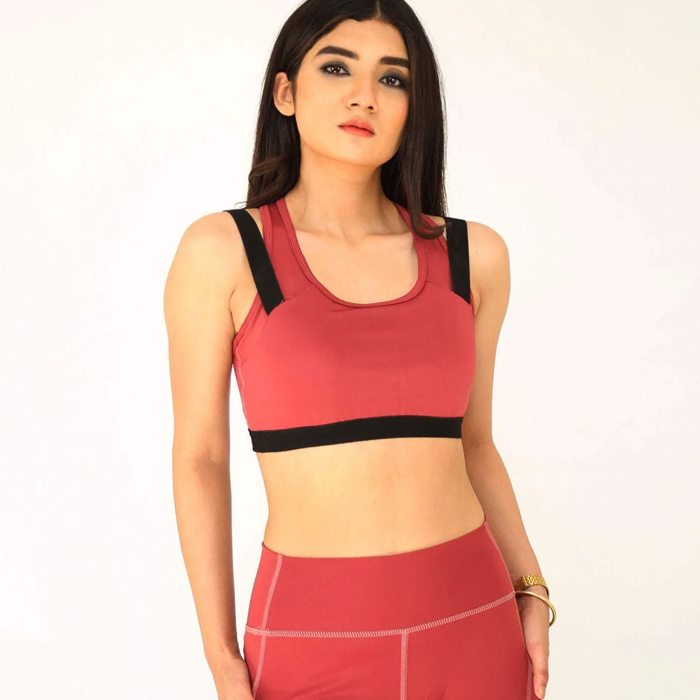 Women's Fashion Yoga Active Wear Gym Sports Wear Bra Customized Women Shockproof Breathable Nude High-Intensity