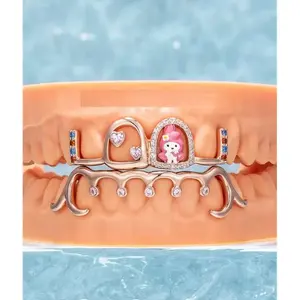 Grilles dentaires personnalisées unisexes, couleur pleine, écran large, personnalisables, argent 925, fermoir sécurisé, protection faciale, diamants taille émeraude VVS - Product Image 5