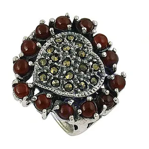 Bague pour femme en argent 925 avec grenat et marcassite, plaquée rhodium et or 14 carats, sertie de pierres taillées, cadeau de mariage, bijoux - Product Image 1