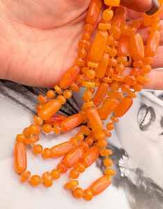 Meilleur collier de perles de verre en résine avec plaque d'acétate en forme de fleur de luxe Chaîne en résine acrylique pour cadeau - Product Image 2