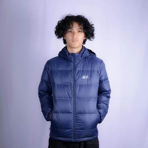 Navigate Goose Veste en duvet ultra-légère - Product Image 1