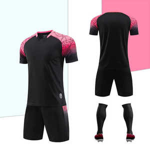 Maillot noir en gros personnalisé 2025 Sublimation survêtement de football classique uniforme de football - Product Image 4