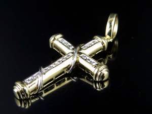 Pendentif croix de Moissanite de luxe personnalisé en argent sterling 925 bijoux de sertissage de griffes religieuses chrétiennes glacées pour le mariage des hommes - Product Image 3