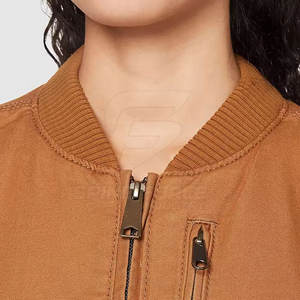 Chaqueta Bomber para mujer con cremallera frontal y diseño elegante Forro de nailon transpirable para estilo callejero - Product Image 4