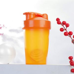 ขวดเชคโปรตีนพลาสติกพกพา ปลอดสาร BPA แก้วน้ำสำหรับเดินทางพร้อมฝาปิดแบบมีบานพับ สำหรับใช้ในชีวิตประจำวัน - Product Image 3