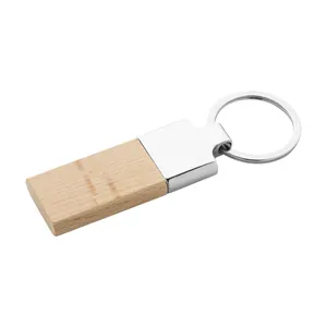 Porte-clés personnalisé en bois de lignum - Option cadeau personnalisée - Product Image 5