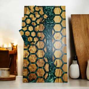 Planche à découper en résine époxy en bois d'olivier de luxe faite à la main en bois naturel, taille et couleur personnalisées pour la cuisine et la salle à manger - Product Image 5
