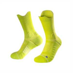 Venta al por mayor de calcetines cómodos de felpa gruesa con logotipo personalizado que absorbe la humedad calcetines deportivos para hombres - Product Image 2