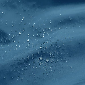 เสื้อแจ็คเก็ตกันลมคุณภาพสูงสำหรับผู้ชาย มีฮู้ด กันน้ำ ผลิตจากไนลอน เหมาะสำหรับกิจกรรมกลางแจ้ง น้ำหนักเบา แบบซอฟต์เชลล์ สไตล์ลำลอง - Product Image 3