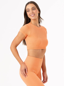 Tissu respirant et flexible avec coupe taille haute élégante offrant une facilité de mouvement dans des leggings de yoga pleine longueur de qualité supérieure - Product Image 4