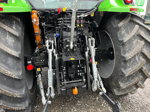 รถไถเดินตาม Deutz-Fahr 5125 Agroprima 6.16 รุ่นใหม่ 22 แรงม้า พร้อมเครื่องยนต์ Cummins ระบบขับเคลื่อน 4x4 ปั๊มเกียร์ สำหรับใช้งานในฟาร์ม - Product Image 5