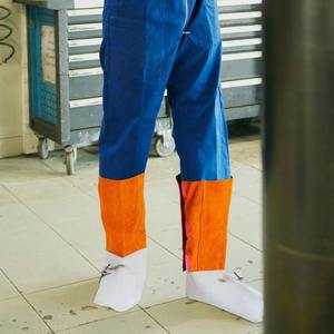 ที่คลุมรองเท้าหนังวัวแบบแยกสำหรับงานหนักชุดป้องกันเพื่อความปลอดภัยสำหรับช่างเชื่อมและมีคุณสมบัติทนทาน - Product Image 3