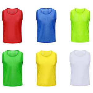 Chaleco Deportivo Ligero de calidad superior, Baberos de fútbol de malla para Unisex, colores personalizados, nombres de equipos, diseño de logotipo, reversible, superventas - Product Image 6