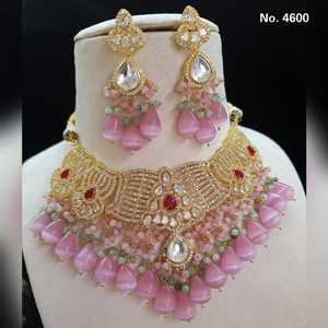 Más vendidos Heavy Bridal AD CZ Gargantilla Collar Conjunto Calidad Premium Chapado en Oro Latón Estilo Étnico Strand Cadena para Niñas Mujeres - Product Image 2