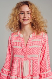 เดรสผ้าทอตัววีสีชมพูชิ้นเดียวสำหรับฤดูร้อนของผู้หญิงสำหรับกิจกรรมกลางแจ้งและนอกสถานที่ลำลองสไตล์ที่สมบูรณ์แบบสำหรับอากาศร้อน - Product Image 6