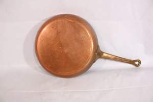 หม้อซอสทองเหลืองแบบดั้งเดิมสำหรับครัวเรือน  งานตีขึ้นรูป พร้อมหูจับ  ราคาถูก คุณภาพดี - Product Image 3