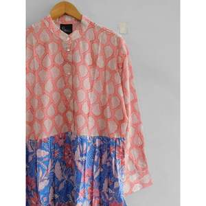 Robe longue en coton imprimé floral fait à la main de style indien Patchwork confortable décorations de boutons de vêtements de nuit pour femmes Beach_occasions - Product Image 3