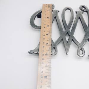 Dessous de plat en métal argenté Nouveauté Dessous de plat de cuisine décoratif en gros Dessous de plat élégant indien pour les cuisines de l'Inde - Product Image 4