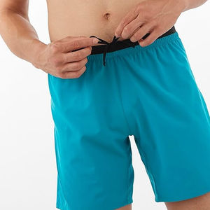 Short de sport pour hommes de haute qualité pour la musculation respirant séchage rapide grande taille avec poches motif solide en gros - Product Image 6