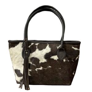 Sacs à main tendance pour femmes, fabriqués à la main en cuir de vache véritable avec poils, sac fourre-tout - Product Image 1