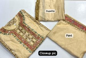 Venta caliente pesado rayón bordado trabajo Kurti pantalón conjunto con Dupatta elegante boda de verano y ropa de fiesta a precio mayorista - Product Image 6