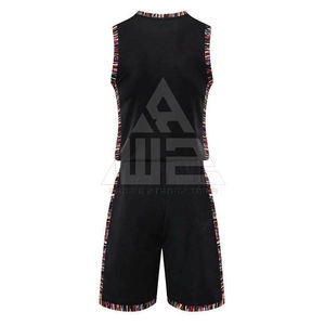 Uniformes de Baloncesto Ligeros y Transpirables 100% Poliéster, Diseño Personalizado con Logotipo, Servicio OEM de Alta Calidad, Pakistán - Product Image 2