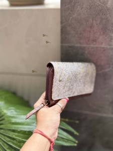 Cartera de mano de piel de vaca para mujer, Monedero de piel hecho a mano de estilo occidental con pelo metálico, regalos de moda - Product Image 2