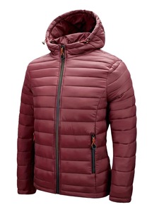 Elegante chaqueta acolchada con capucha recubierta para hombres con bolsillo frontal impermeable comodidad de invierno y aspecto elegante - Product Image 2
