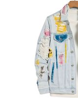 Jaket Denim Pria Biru Muda Multi Warna Distressed Model Trucker Kasual Streetwear Kancing Depan Outerwear