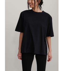 เสื้อยืดสำหรับผู้หญิงระบายอากาศวัสดุสำหรับฤดูร้อนขายส่งปรับแต่งดีไซน์ใหม่ - Product Image 4