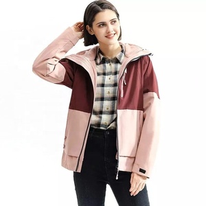 Dernière conception de vêtements d'alpinisme chauds vêtements de voyage veste de randonnée pour femmes imperméable - Product Image 3