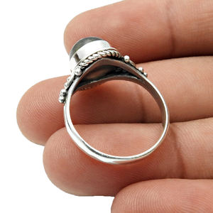 Meilleure vente Design 925 argent Sterling naturel bleu feu Labradorite pierre précieuse forme ovale bague élégante prix de gros fournisseur - Product Image 4