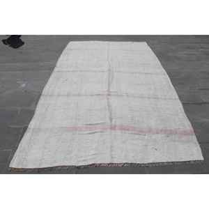 Alfombra Turca Grande de 5.7x9.8 pies, Alfombra Persa Blanca Vintage - Product Image 1